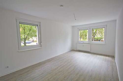 Foto - Wohnung zum Mieten in Halle (Saale) 330,00 € 47.15 m²