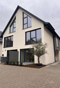 Foto - Haus zum Kaufen in Neckargemünd 904.000,00 € 195.18 m²