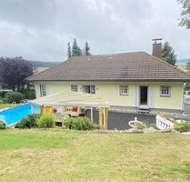 Haus zum Mieten in Hünstetten-Oberlibbach 3.020,00 € 225 m²