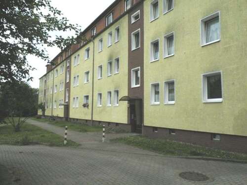 Foto - Wohnung zum Mieten in Stralsund 413,14 € 59.02 m²