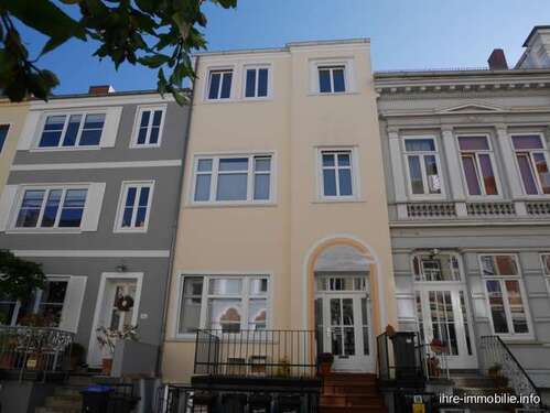 Foto - Haus zum Kaufen in Bremen Östliche Vorstadt 695.000,00 € 180 m²