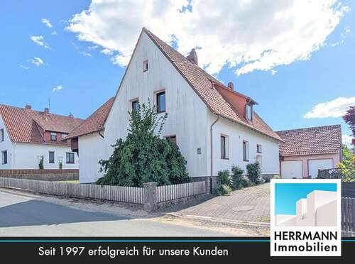 Foto - Haus zum Kaufen in Springe 275.000,00 € 189.09 m²