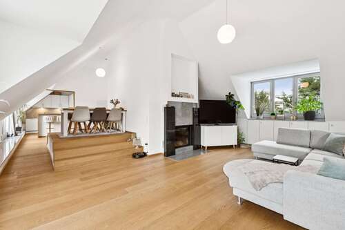 Foto - Wohnung zum Mieten in Düsseldorf - Golzheim 1.900,00 € 97 m²