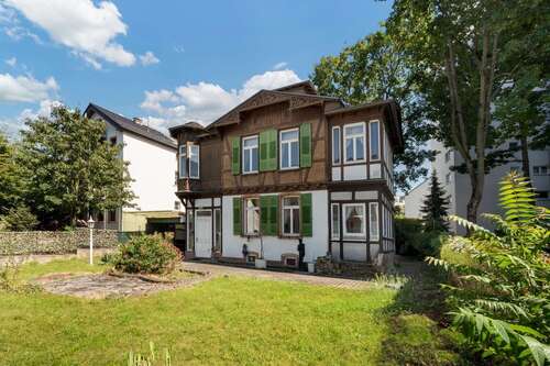 Foto - Haus zum Kaufen in Frankfurt am Main 1.075.000,00 € 218.99 m²