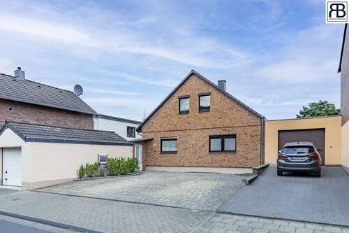 Foto - Haus zum Kaufen in Erftstadt 549.000,00 € 120 m²