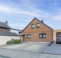 Haus zum Kaufen in Erftstadt 549.000,00 € 120 m²