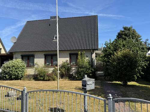 Foto - Haus zum Kaufen in Uetersen 349.000,00 € 96 m²