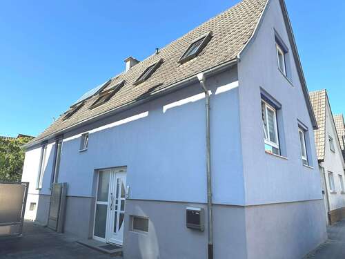 Foto - Haus zum Kaufen in Stutensee 550.000,00 € 159 m²
