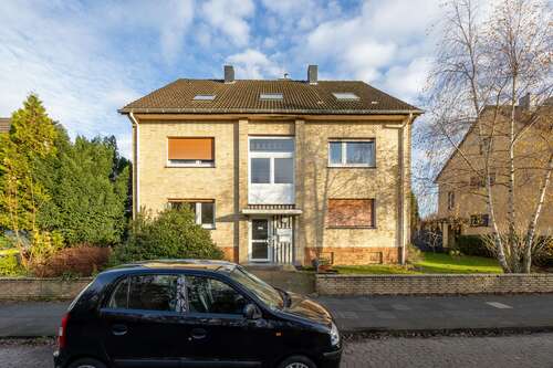 Foto - Haus zum Kaufen in Düsseldorf 1.690.000,00 € 644 m²
