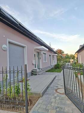 Foto - Haus zum Mieten in Karlsruhe 2.300,00 € 155 m²