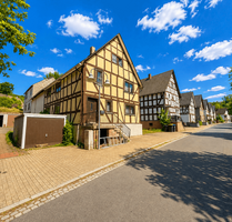 Haus zum Kaufen in Dillenburg 99.000,00 € 140 m²