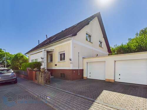 Foto - Haus zum Kaufen in Wiesbaden 749.000,00 € 209 m²