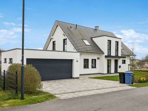 Foto - Haus zum Kaufen in Ralswiek 950.000,00 € 202 m²