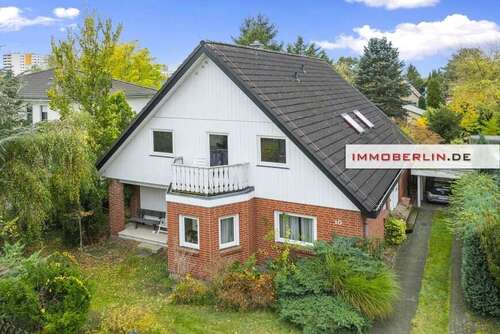 Foto - Haus zum Kaufen in Berlin Altglienicke 749.000,00 € 203 m²