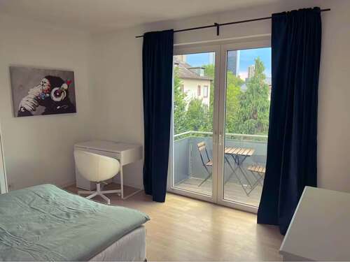 Foto - WG-Zimmer in Frankfurt am Main 900,00 € 25 m²