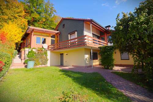 Foto - Haus zum Kaufen in Grub am Forst 480.000,00 € 270 m²