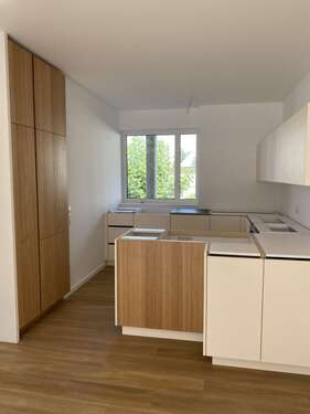Foto - Wohnung zum Mieten in Kürnach 890,00 € 64.29 m²