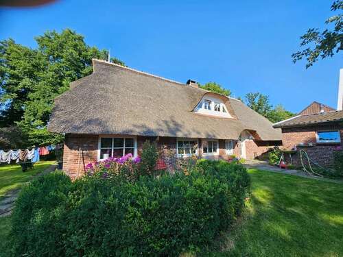 Foto - Haus zum Kaufen in Ovelgönne 550.000,00 € 220 m²