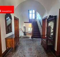 Haus zum Kaufen in Bensheim 1.350.000,00 € 372 m²