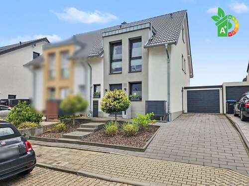 Foto - Haus zum Kaufen in Langerwehe 549.000,00 € 130.4 m²