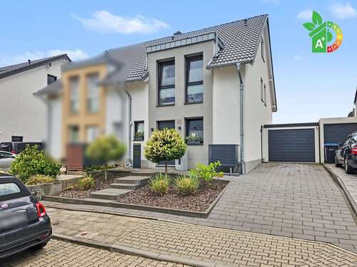 Foto - Haus zum Kaufen in Langerwehe 595.000,00 € 130.4 m²