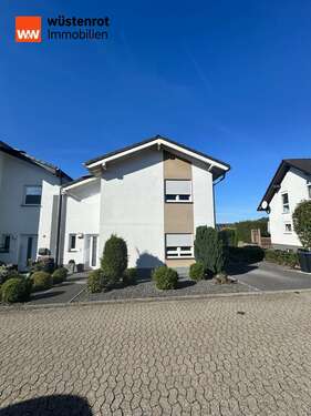 Foto - Haus zum Kaufen in Nörtershausen Pfaffenheck 358.000,00 € 105 m²