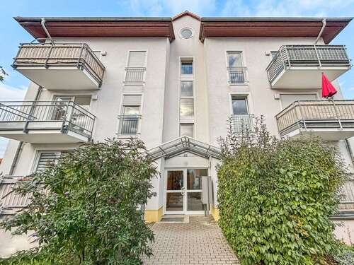 Foto - Wohnung zum Kaufen in Halle (Saale) 172.000,00 € 67.34 m²