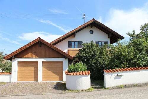 Foto - Haus zum Kaufen in Wertingen 795.000,00 € 190.73 m²