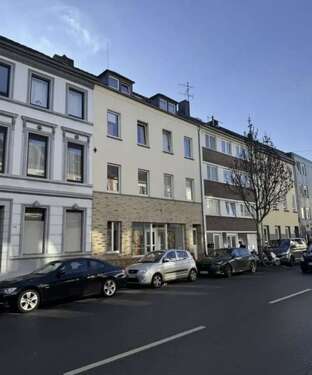 Foto - Haus zum Kaufen in Krefeld 429.000,00 € 313 m²