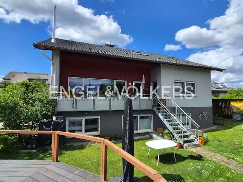 Foto - Haus zum Kaufen in Ofterdingen 725.000,00 € 241 m²