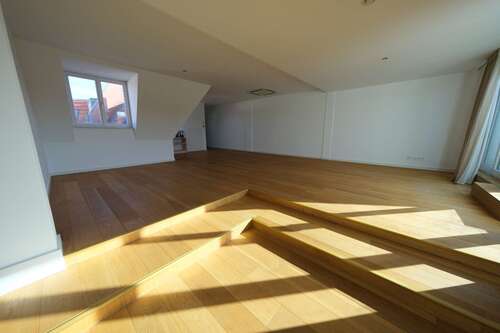 Foto - Wohnung zum Mieten in Berlin 4.490,00 € 272 m²