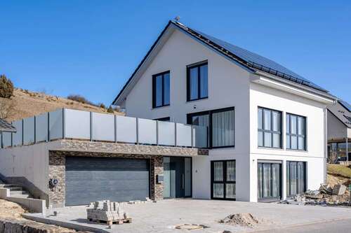 Foto - Haus zum Kaufen in Münsingen 759.000,00 € 180 m²