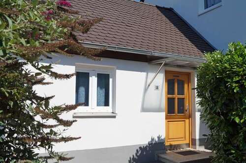 Foto - Haus zum Kaufen in Roßtal 499.000,00 € 159 m²