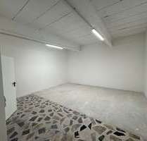 Halle in Essen 250,00 € 35.31 m²