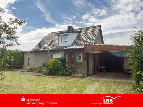 Foto - Haus zum Kaufen in Alt Schwerin 279.000,00 € 90 m²