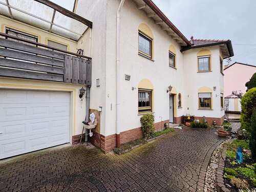 Foto - Haus zum Kaufen in Ludwigshafen am Rhein 499.000,00 € 185 m²