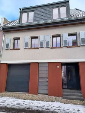 Foto - Haus zum Mieten in Worms 1.750,00 € 158 m²