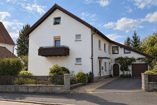 Foto - Haus zum Kaufen in Mainleus 289.000,00 € 207 m²