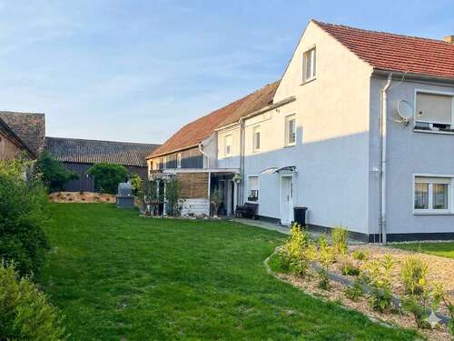 Foto - Haus zum Kaufen in Uebigau-Wahrenbrück Zinsdorf 169.000,00 € 171 m²