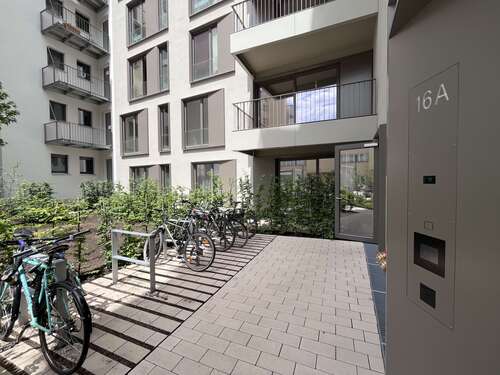 Foto - Wohnung zum Mieten in Berlin 2.178,00 € 81 m²