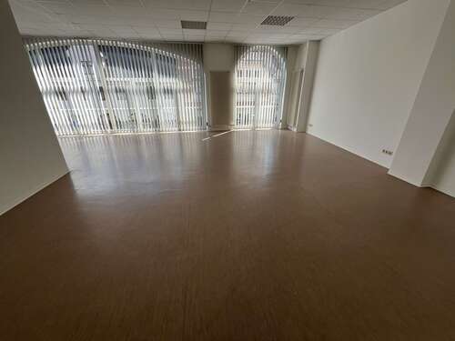 Foto - Büro in Burg 1.053,00 € 175.5 m²