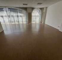 Büro in Burg 1.053,00 € 175.5 m²