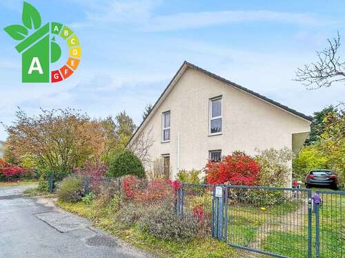 Foto - Haus zum Kaufen in Blankenfelde-Mahlow 595.000,00 € 174.2 m²