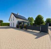 Haus zum Kaufen in Dietenheim 669.000,00 € 209.64 m²