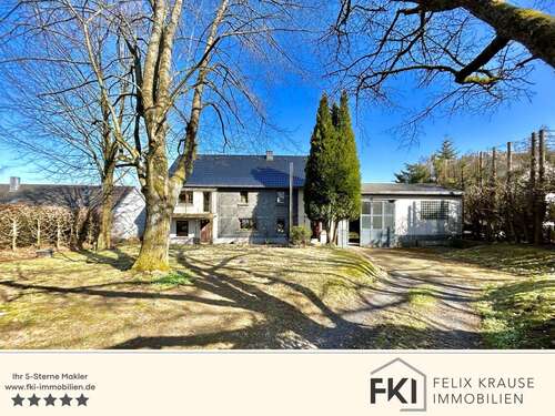 Foto - Haus zum Kaufen in Weitefeld 185.000,00 € 169.82 m²