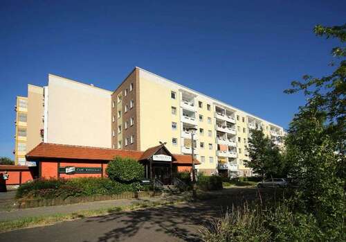 Foto - Wohnung zum Mieten in Rostock 345,00 € 57.4 m²