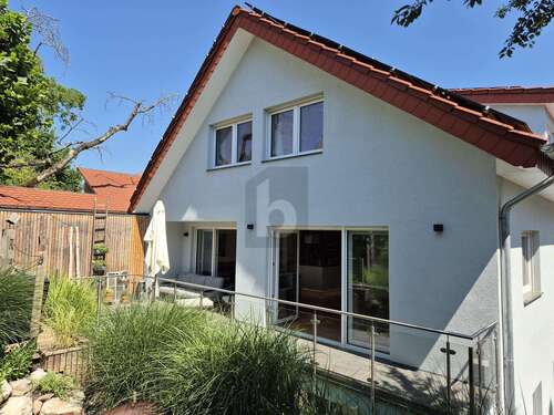 Foto - Haus zum Kaufen in Konstanz 1.680.000,00 € 220 m²