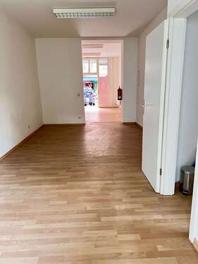 Foto - Büro in Berlin 1.701,35 € 48.61 m²