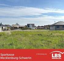 Grundstück zu verkaufen in Grabow 98.000,00 € 714 m²