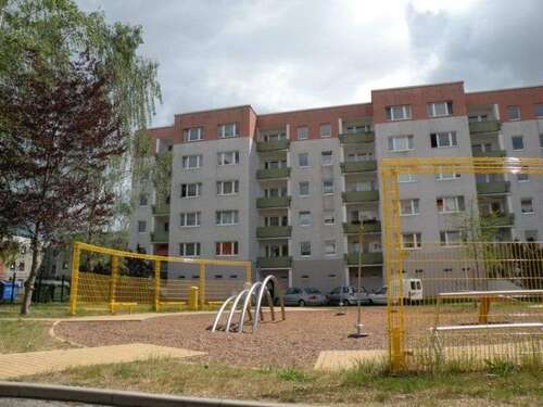 Foto - Wohnung zum Mieten in Stralsund 188,51 € 27.56 m²